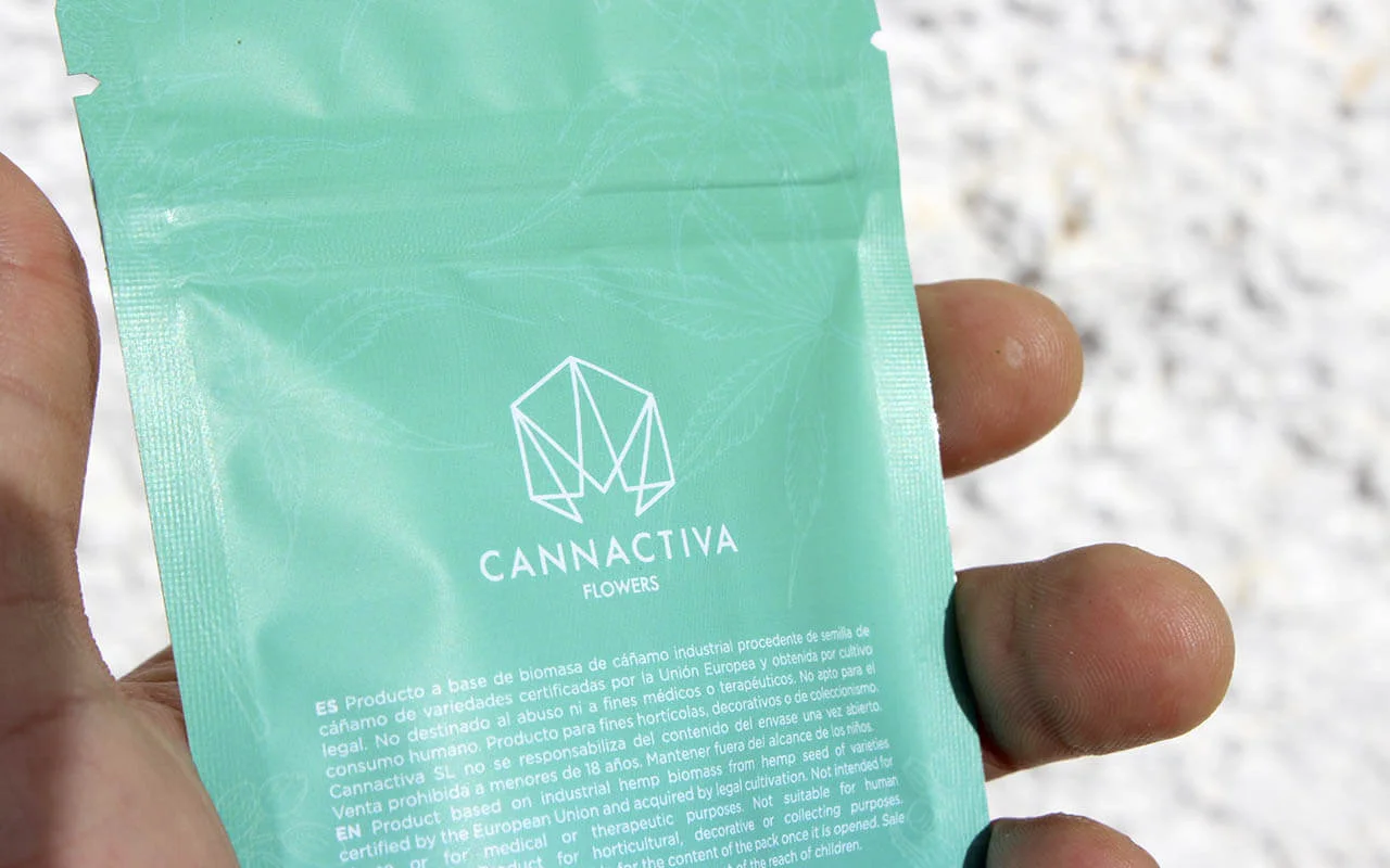 es legal fumar cbd