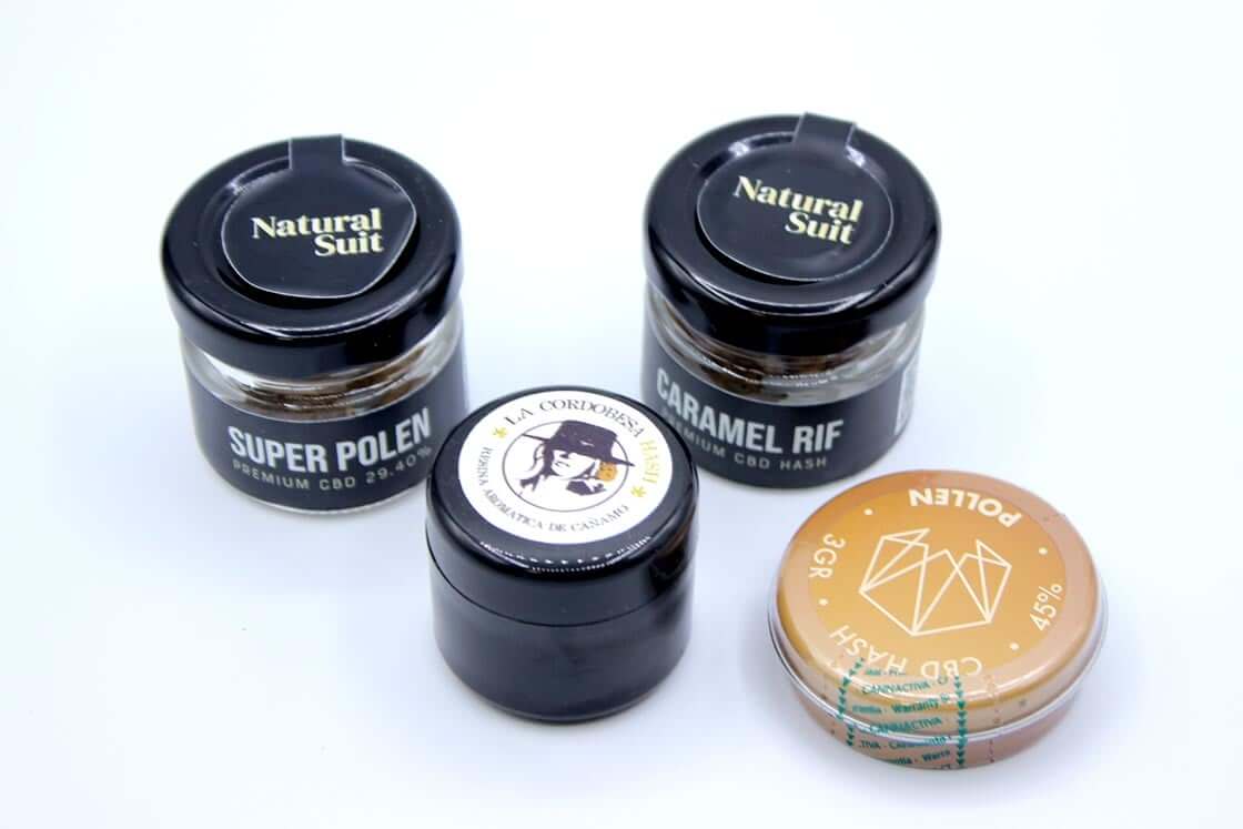 Diferentes envases de Polen Rubio CBD con etiquetas de marca y gramaje